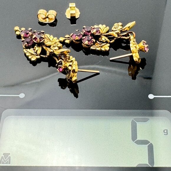 Avon Gold-Tone Dangle Drop Earrings Purple Rhinestones Grape Motif Vtg MCM - Picture 5 of 10